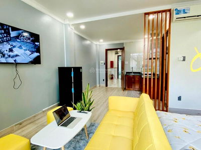 Nguyen Gia Tri Street, Vietnam Nguyen Gia Tri Street, Vietnam