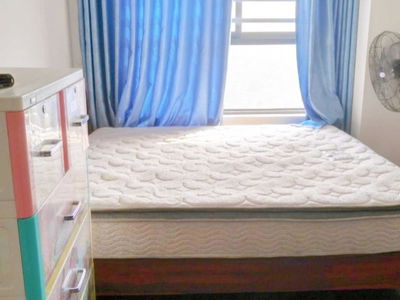 Saigon Avenue, Vietnam Saigon Avenue, Vietnam