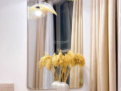 The Song, Vietnam The Song, Vietnam