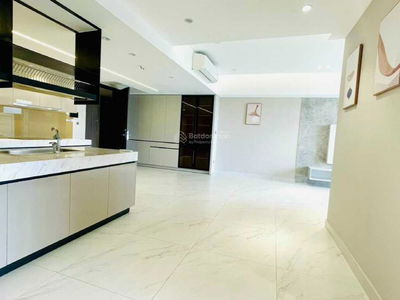 The Signature, Vietnam The Signature, Vietnam