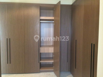 Housing in Jakarta, Indonesia  Housing in Jakarta, Indonesia