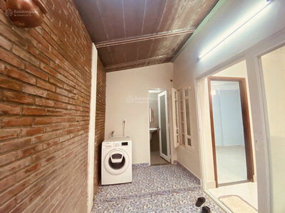 Phu Nhuan Building, Vietnam Phu Nhuan Building, Vietnam