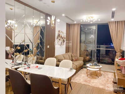 D'. Le Pont D’or - Hoang Cau, Vietnam D'. Le Pont D’or - Hoang Cau, Vietnam