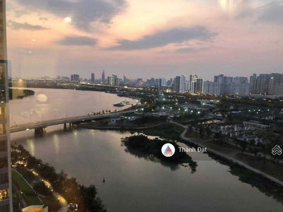 Diamond Island, Vietnam Diamond Island, Vietnam