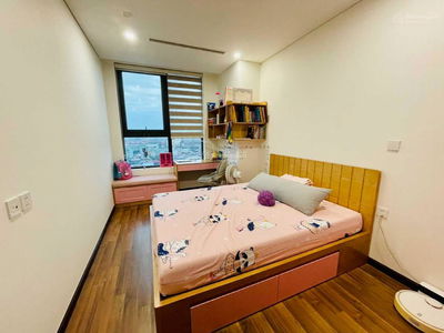 Trung Hoa Nhan Chinh, Vietnam Trung Hoa Nhan Chinh, Vietnam