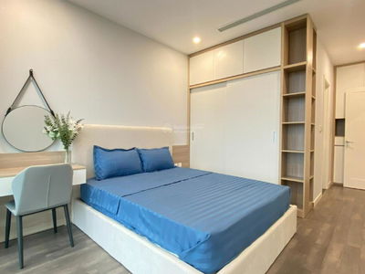 The Nine, Vietnam The Nine, Vietnam