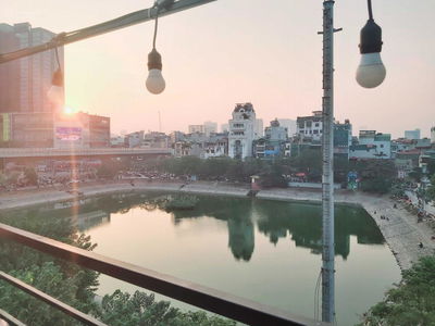 Ton That Tung Street, Vietnam  Ton That Tung Street, Vietnam