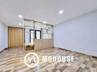 Ly Thai To Street, Vietnam Ly Thai To Street, Vietnam