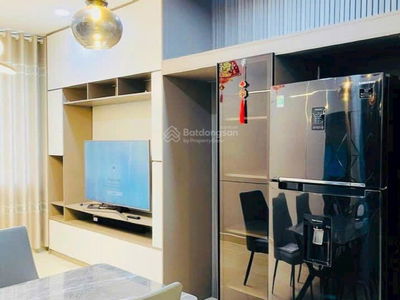 Topaz Elite, Vietnam Topaz Elite, Vietnam