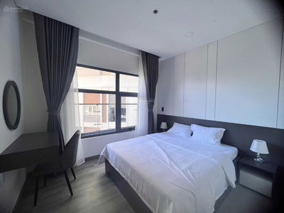 The Monarchy, Vietnam  The Monarchy, Vietnam