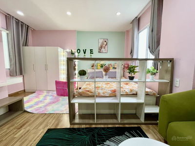 Ben Van Don Street, Vietnam Ben Van Don Street, Vietnam