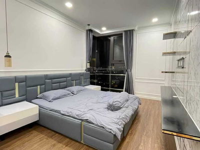 Jamila Khang Dien, Vietnam Jamila Khang Dien, Vietnam