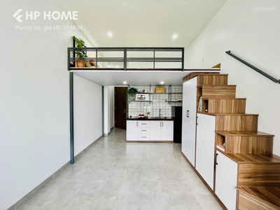 Lac Long Quan Street, Vietnam Lac Long Quan Street, Vietnam