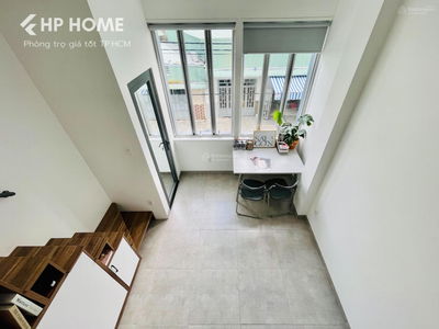 Lac Long Quan Street, Vietnam Lac Long Quan Street, Vietnam