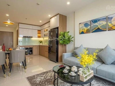 The Golden Armor, Vietnam The Golden Armor, Vietnam