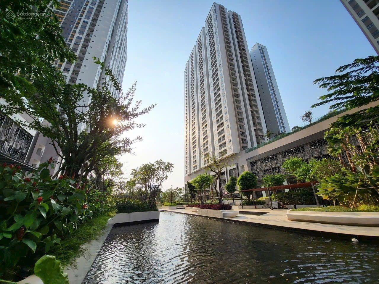 Q7 Saigon Riverside, Vietnam Q7 Saigon Riverside, Vietnam