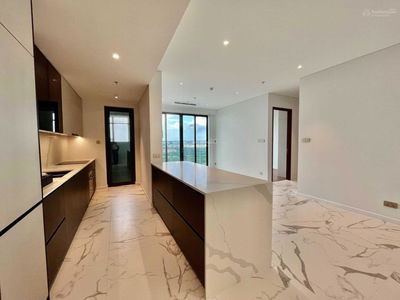 The Crest Residence, Vietnam The Crest Residence, Vietnam