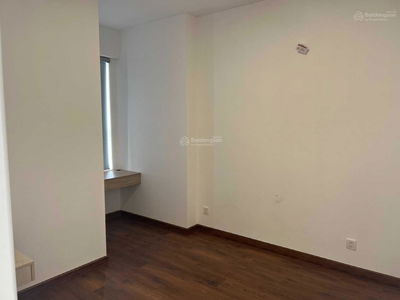 Hong Linh Plaza, Vietnam Hong Linh Plaza, Vietnam