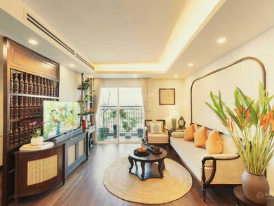 D'. Le Roi Soleil, Vietnam D'. Le Roi Soleil, Vietnam