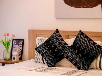 Azura, Vietnam Azura, Vietnam