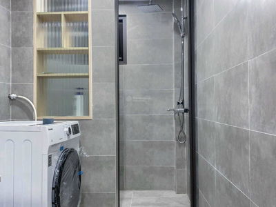 Nguyen Cuu Van Street, Vietnam Nguyen Cuu Van Street, Vietnam