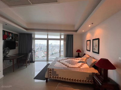 Azura, Vietnam Azura, Vietnam