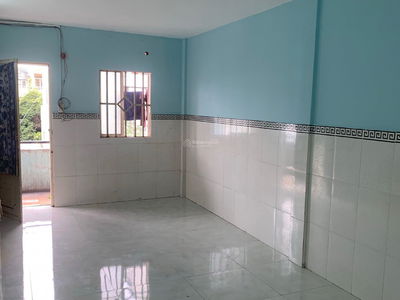 Vinh Hoi Street, Vietnam  Vinh Hoi Street, Vietnam