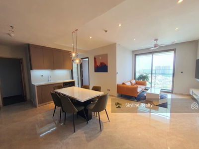 The Peak, Vietnam  The Peak, Vietnam