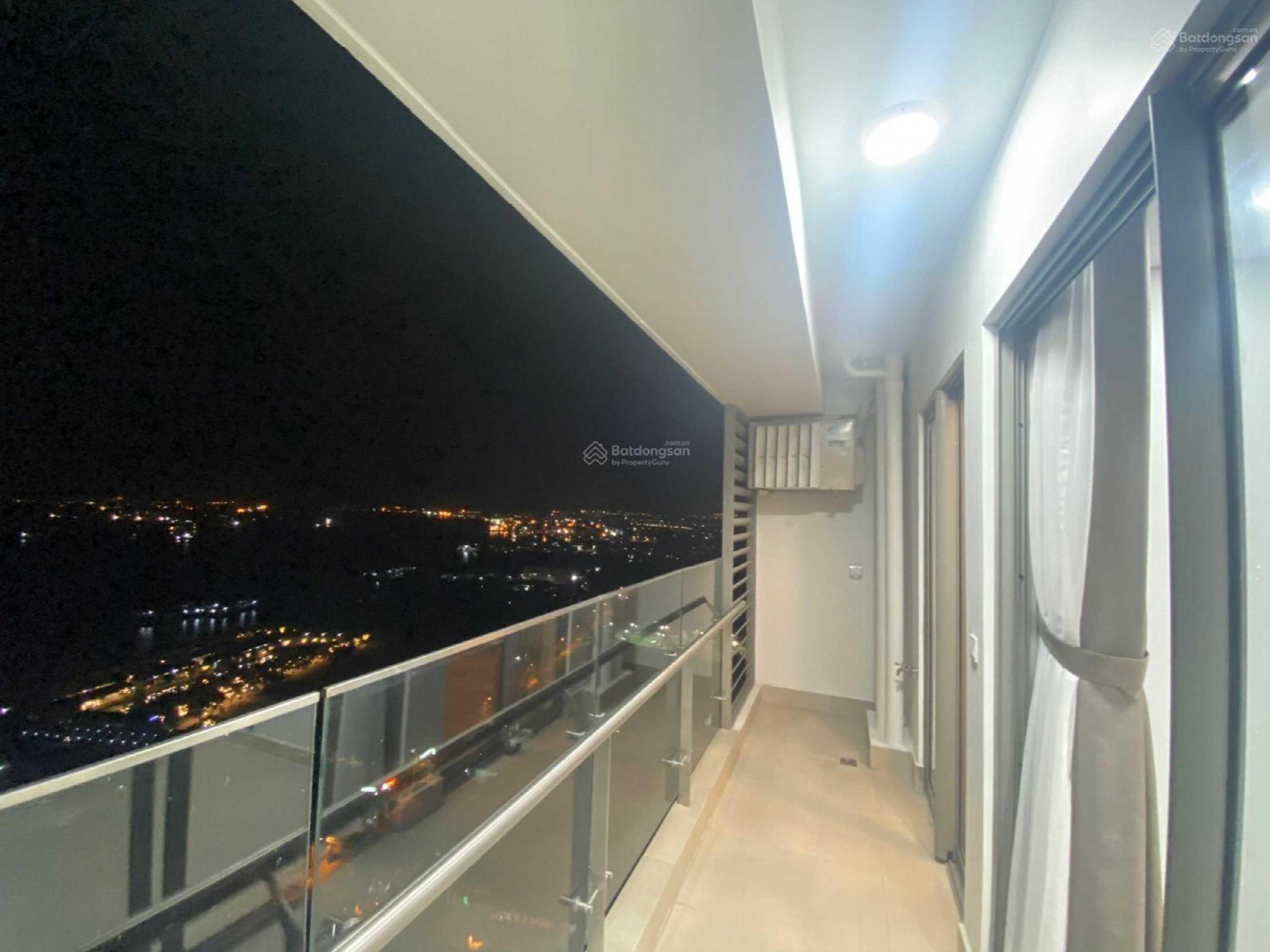 River Panorama, Vietnam River Panorama, Vietnam