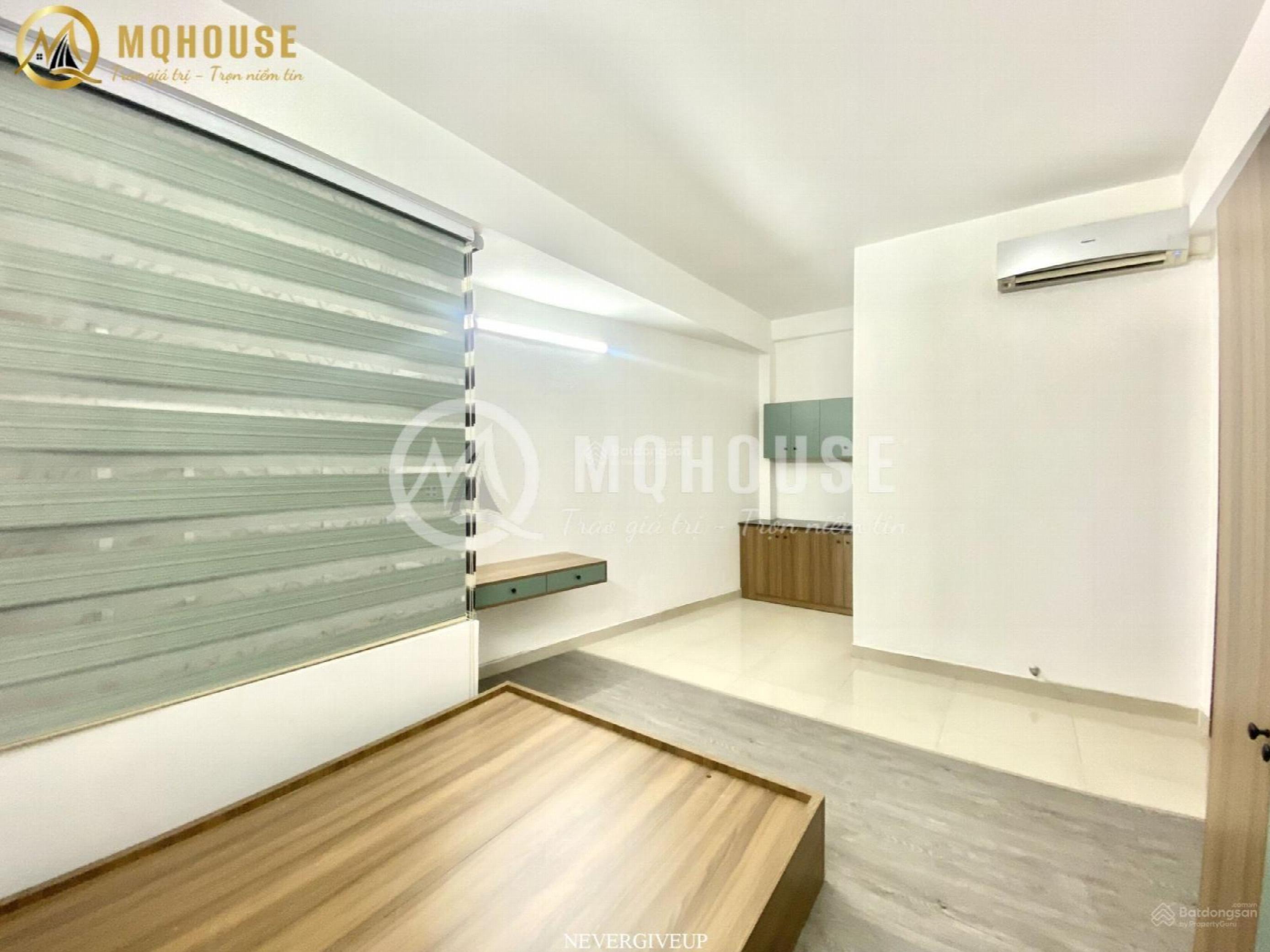 Tan Cang Street, Vietnam Tan Cang Street, Vietnam