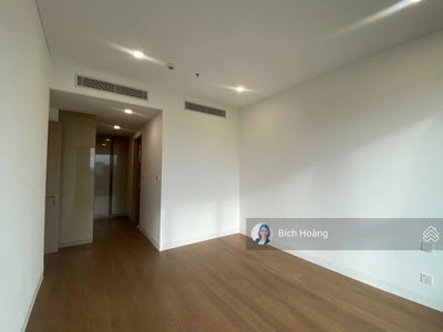 The River Thu Thiem, Vietnam The River Thu Thiem, Vietnam