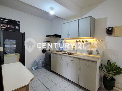 Housing in Jakarta, Indonesia  Housing in Jakarta, Indonesia