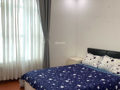 Hoang Anh Thanh Binh, Vietnam Hoang Anh Thanh Binh, Vietnam