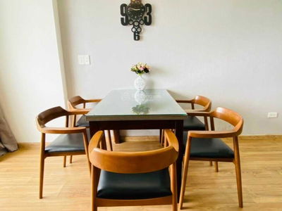 Tran Bach Dang Street, Vietnam  Tran Bach Dang Street, Vietnam