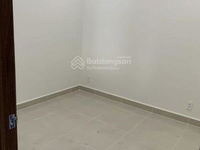 Topaz Elite, Vietnam Topaz Elite, Vietnam