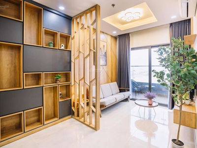 The Monarchy, Vietnam The Monarchy, Vietnam