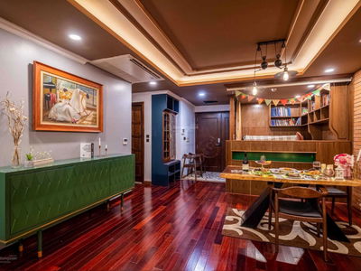 D'. Le Roi Soleil, Vietnam D'. Le Roi Soleil, Vietnam