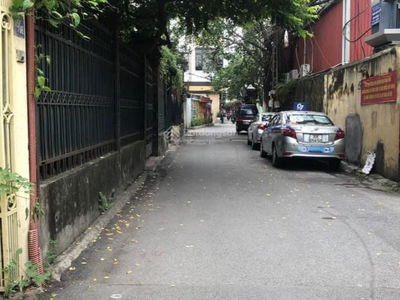 Ton Duc Thang Street, Vietnam Ton Duc Thang Street, Vietnam