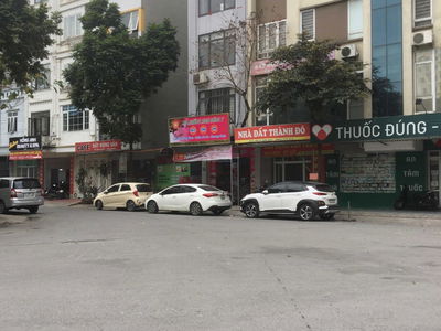 Van Khe Street, Vietnam Van Khe Street, Vietnam