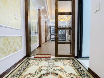 Hoang Cau Street, Vietnam Hoang Cau Street, Vietnam