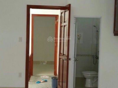 Tran Binh Trong Street, Vietnam Tran Binh Trong Street, Vietnam