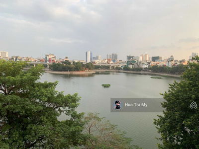 Hoang Cau Street, Vietnam Hoang Cau Street, Vietnam