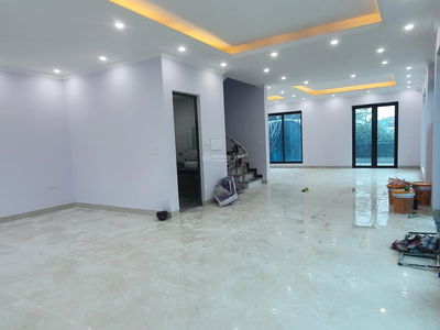 Linh Dam Street, Vietnam Linh Dam Street, Vietnam