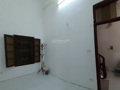 Dich Vong Street, Vietnam Dich Vong Street, Vietnam