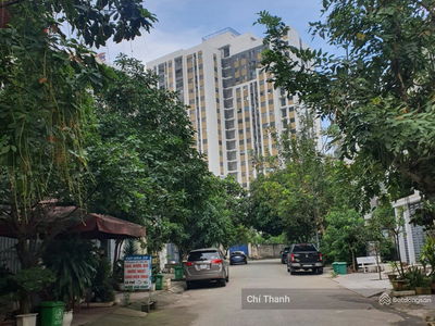 Lien Phuong Street, Vietnam  Lien Phuong Street, Vietnam