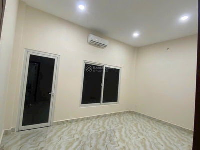 Do Xuan Hop Street, Vietnam Do Xuan Hop Street, Vietnam