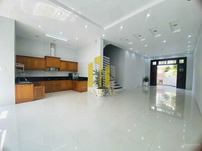 Tran Nao Street, Vietnam Tran Nao Street, Vietnam