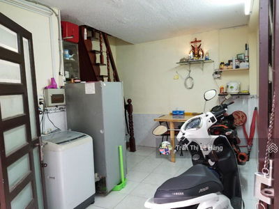 4/, Vietnam 4/, Vietnam