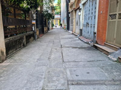 Doi Can Street, Vietnam Doi Can Street, Vietnam