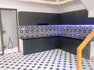 Nguyen Ai Quoc Street, Vietnam Nguyen Ai Quoc Street, Vietnam